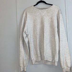 Russel Pullover Plain Gray Crewneck